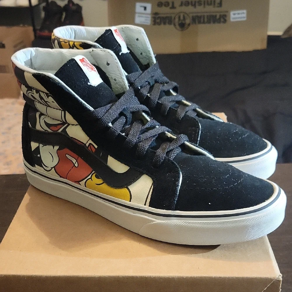 Vans Disney X Sk8-Hi "Mickey and Friends" (2018) Mens 7.5 Womens 9 EUC - Picture 3 of 10